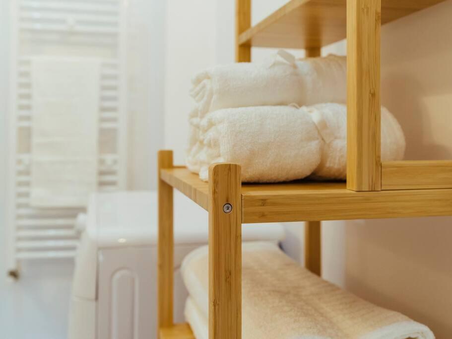 Cozy Studio Next To House Of Parliament بوخارست المظهر الخارجي الصورة